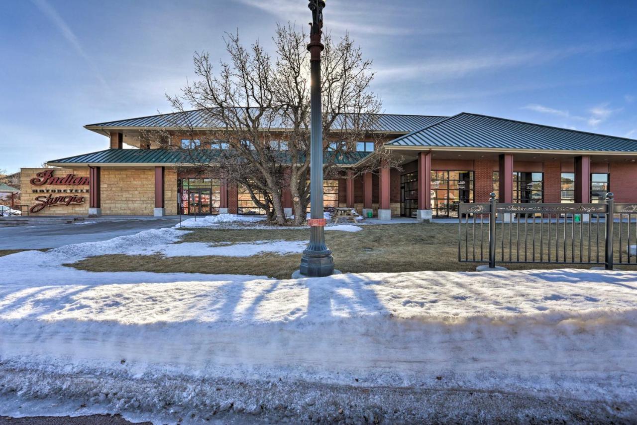 Stunning Sturgis Apartment With Patio On Main St! Exterior photo